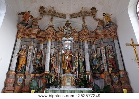POKUPSKO, CROATIA - NOVEMBER 24: Main altar in the Church of Assumption of the Virgin Mary in Pokupsko, Croatia, on November 24, 2016.