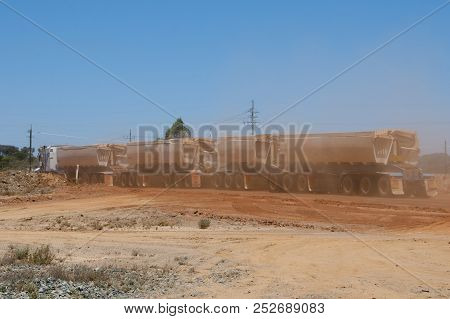Heavy Duty Road Train - Western Australia