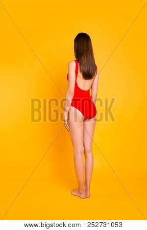 Fulllength Size Half Turned Back Rear Behind View Photo Photograph Portrait Of Beautiful Sporty Sedu