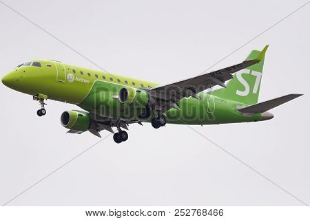 Novosibirsk, Russia - May 2, 2018: Embraer 170-100su Vq-byg S7 Airlines Approaches For Landing At Th