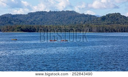Lake Tinaroo In Australia, A Large Dammed Water System