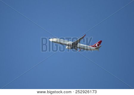 Airplane Take Off