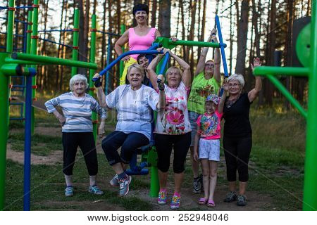 NIKOLSKY /LENINGRAD.REG, RUSSIA - YUL 30, 2018: Participants of action of 
