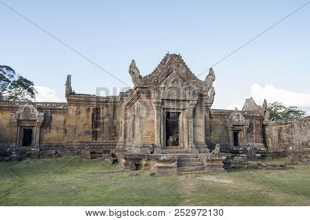 Cambodia Sra Em Prasat Preah Vihear Khmer Temple