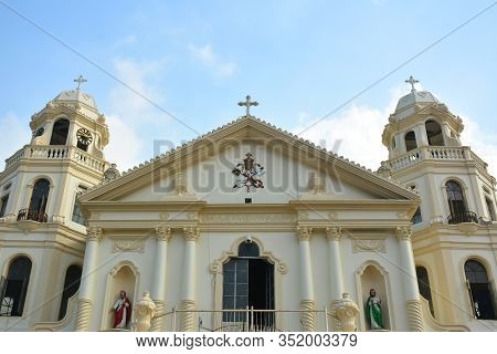 Manila, Ph - Oct. 5: Minor Basilica Of The Black Nazarene Or Also Known As Quiapo Church Facade On O