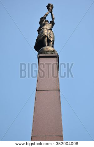 Manila, Ph - Oct. 5: Plaza Miranda Obelisk On October 5, 2019 In Quiapo, Manila, Philippines.