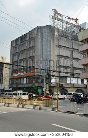 Manila, Ph - Oct. 5: Plaza Fair Mart Old Building Facade On October 5, 2019 In Manila, Philippines.