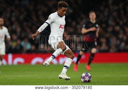 LONDON, ENGLAND. 19 FEBRUARY 2020. Midfielder Gedson Fernandes of Tottenham during the UEFA Champions League match between Tottenham Hotspur and RB Leipzig, at The Tottenham Hotspur Stadium, 