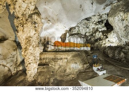 Thailand Chiang Mai Muang On Cave
