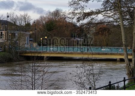High Water Levels In River Avon At The Bridge, Chippenham, Wiltshire, Uk