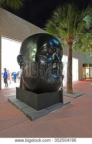 Miami Beach, Florida - February 20, 2020 -fernando Botero Sculpture On Display On Lincoln Road Mall,