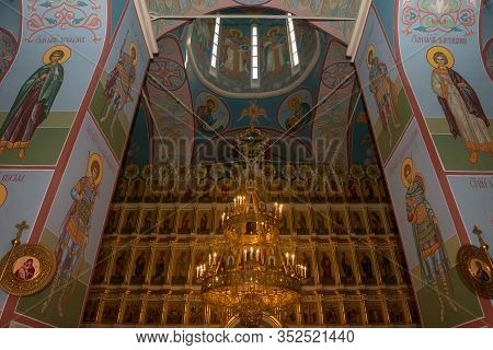 Lugovoy (dmitrov District), Russia- August 20 2019: Interior Of The St. Nicholas Cathedral Of The Ni