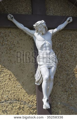Crucifix ในคริสตจักรใน Shoreham สหราชอาณาจักร