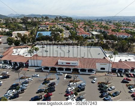 Aerial View Of Vons Upermarket Chain Owned By Albertsons In Rancho Penasquitos, San Diego, Californi