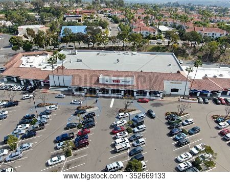 Aerial View Of Vons Upermarket Chain Owned By Albertsons In Rancho Penasquitos, San Diego, Californi