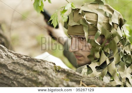 Camoufleret militære mand