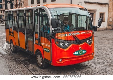 Wroclaw, Poland January 30, 2019: A Typical Excursion Electric Car In The Old Town In Wroclaw, Polan