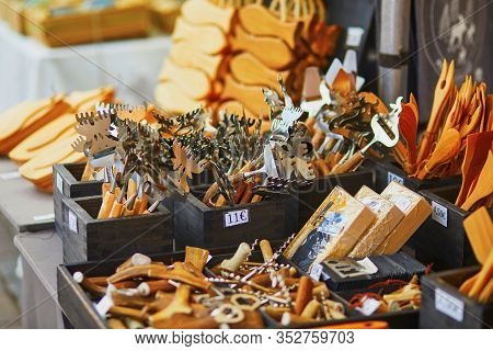 Traditional Finnish Cheese-cutter In Form Of An Elk Head And Kitchen Ustensils On Market In Helsinki