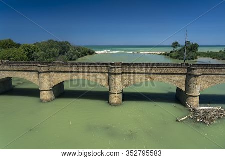 Fossacesia, Chieti, Abruzzo, Italy: Old Bridge Along The Coast