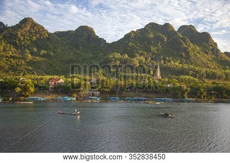 Phong Nha, Vietnam- June 24, 2019: Phong Nha Cave, An Amazing, Wonderful Cavern At Bo Trach, Quang B