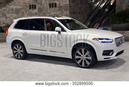 Philadelphia, Pennsylvania, U.s.a - February 9, 2020 - The Side View Of The White Color 2020 Volvo X