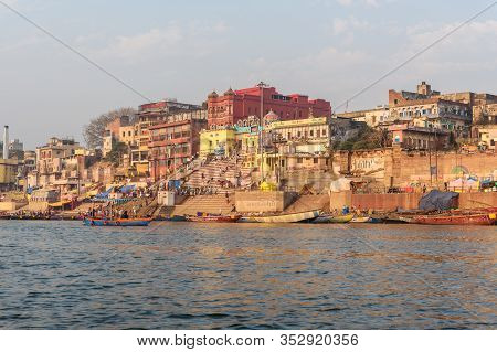 Varanasi, India - March 18, 2019: View Of Kedar Ghat On The Ganges River In The Morning