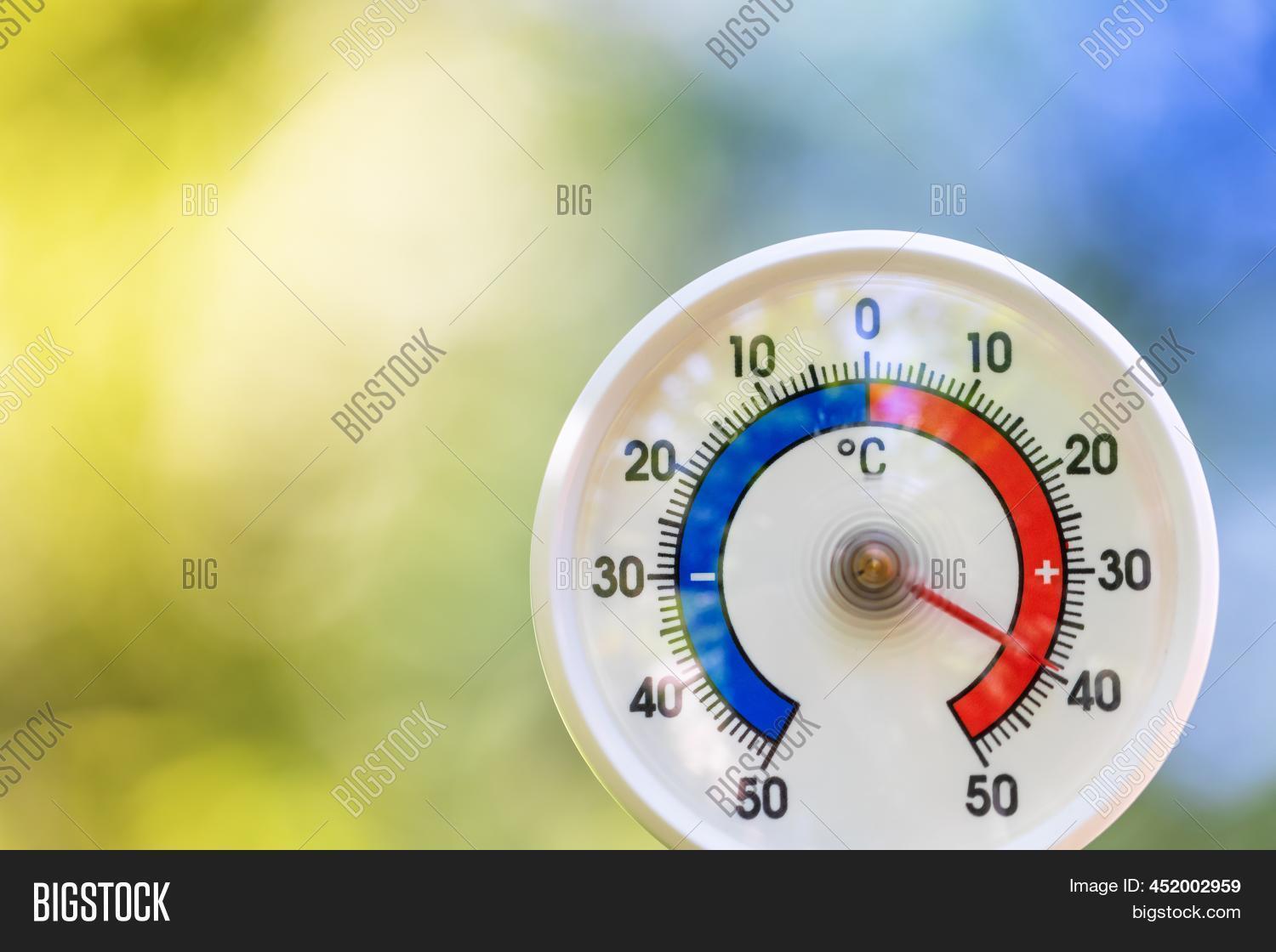 Outdoor Thermometer Image & Photo (Free Trial) Bigstock