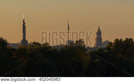 Beautiful A View Of Pechersk Lavra In Kyiv At Sunrise. A Unesco World Heritage Site In Ukraine. View