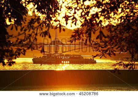 Sonnenuntergang In Prag