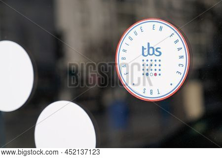 Bordeaux , Aquitaine  France - 03 27 2022 : Tbs Sign Logo And Text Brand Front Windows Facade Store 