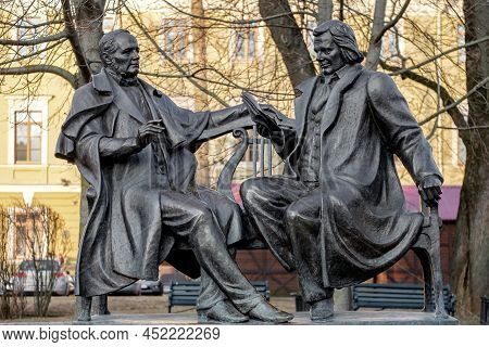 Minsk, Belarus - March 24, 2022: Monument To Stanislaw Moniuszko And Vintsent Dunin-martsinkyevich I