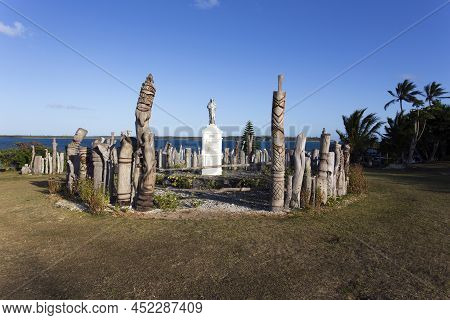 View Of Kanak Sculptures