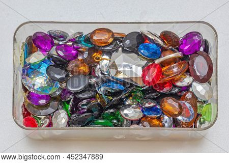 Colourful Cabochon Gemstones Jewellery Making Material In Box