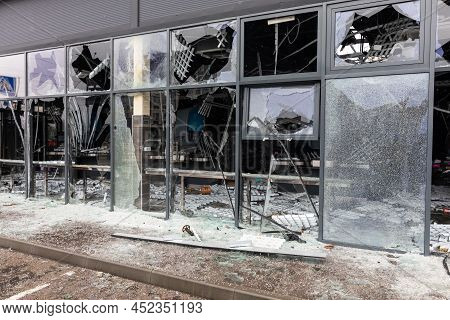 Bucha, Ukraine - Apr. 03, 2022: Chaos And Devastation On The Streets Of Bucha After The Exit Of The 