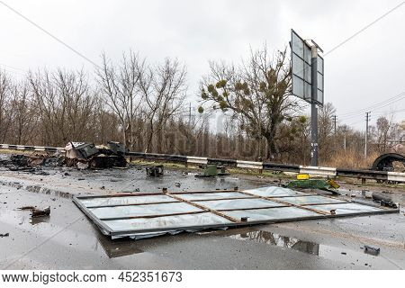 Bucha, Ukraine - Apr. 03, 2022: Chaos And Devastation On The Streets Of Bucha After The Exit Of The 