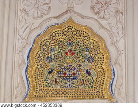 Jodhpur, Rajasthan, India, August 14, 2011: Lattice Decorated With Golden Tones Inside The Mehrangar
