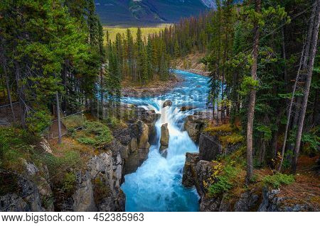 Upper Sunwapta Falls In Jasper National Park, Canada. The Water Originates From The Athabasca Glacie