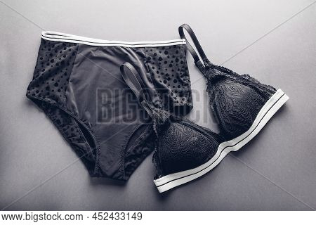 Set Of Female Lace Underwear. Wireless Soft Padded Bra With High Waist Panties. Sexy Black Clothing 