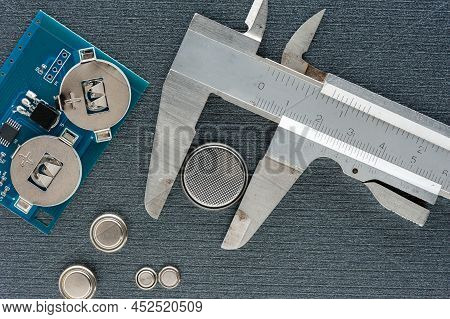 Button Cell Battery
