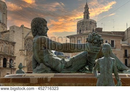 Turia Fountain Located In The Plaza De La Virgen, Valencia, Spain. Created By Sculptor Silvestre Ede