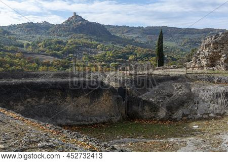 Ancient Hot Thermal Springs And Pool In Nature Park Dei Mulini, Bagno Vignoni, Tuscany, Italy