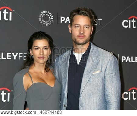 LOS ANGELES - APR 2:  Sofia Pernas, Justin Hartley at the PaleyFEST - This is Us at Dolby Theater on April 2, 2022  in Los Angeles, CA