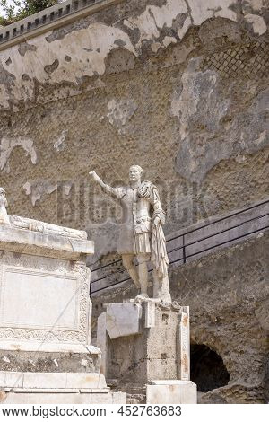 Herculaneum, Campania, Italy - June 29, 2021: Ruins Of An Ancient City Destroyed By The Eruption Of 
