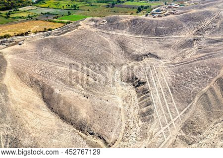 Lines And Geoglyphs Of Palpa. Unesco World Heritage In Peru