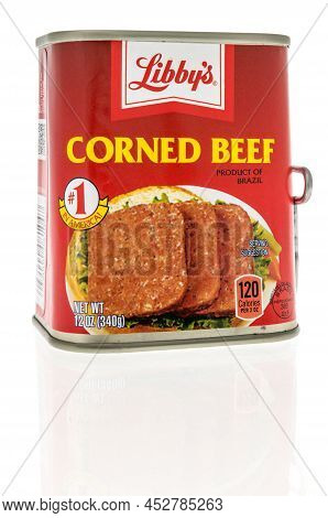 Winneconne, Wi -10 April 2022: A Can Of Libbys Corned Beef On An Isolated Background