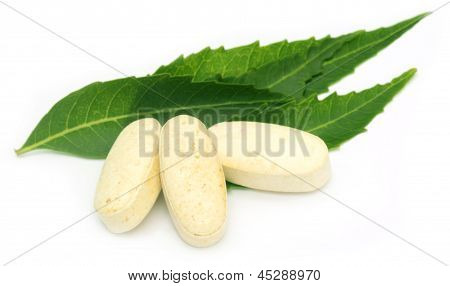 Pills made from medicinal neem leaves