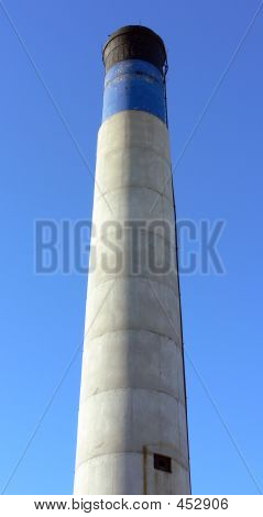 Blau, weiß und schwarz-Schornstein