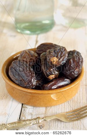 Dried Dates
