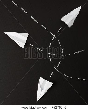 Flying Paper Planes