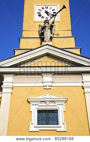 In Cislago Old Abstract    Italy   The   Wall  And Church Tower Trumpet Angel